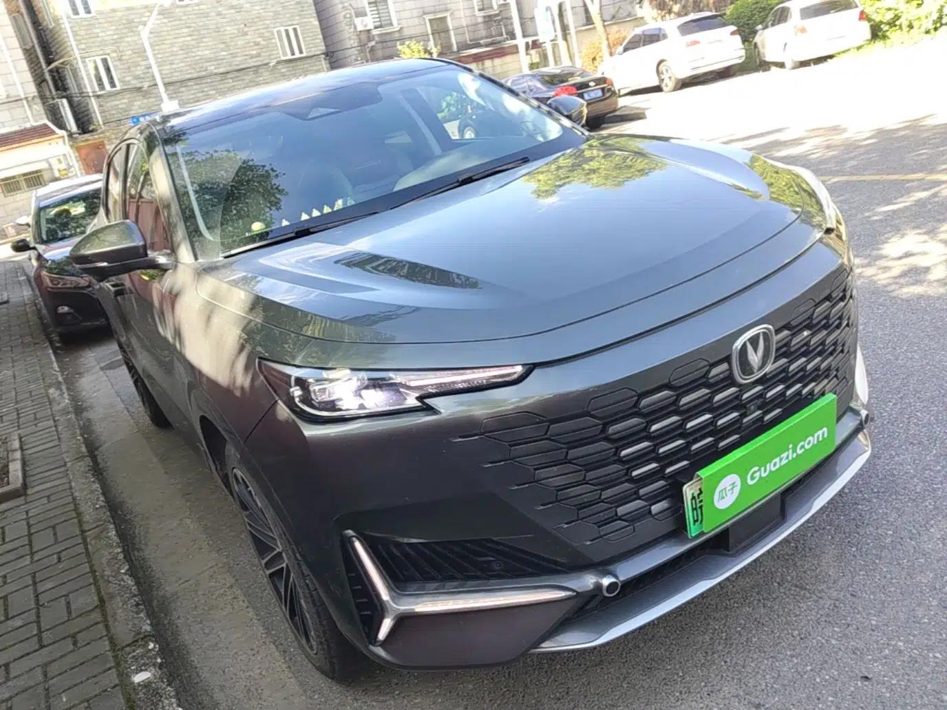 CHANGAN UNI-K iDD 2022 Blue Whale iDD 130km 1.5T Prestige Model — миниатюра 3