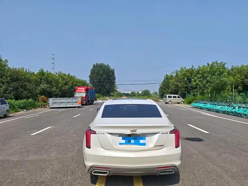 2025 Cadillac CT5 28T City Sport Edition — миниатюра 5