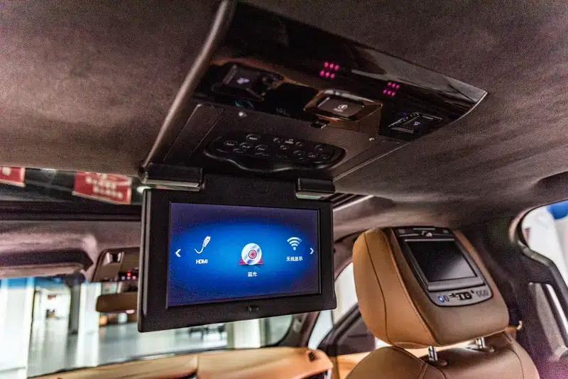 2016 Cadillac Escalade 6.2L Automatic 4WD 7-Seater (Parallel Import) — миниатюра 9