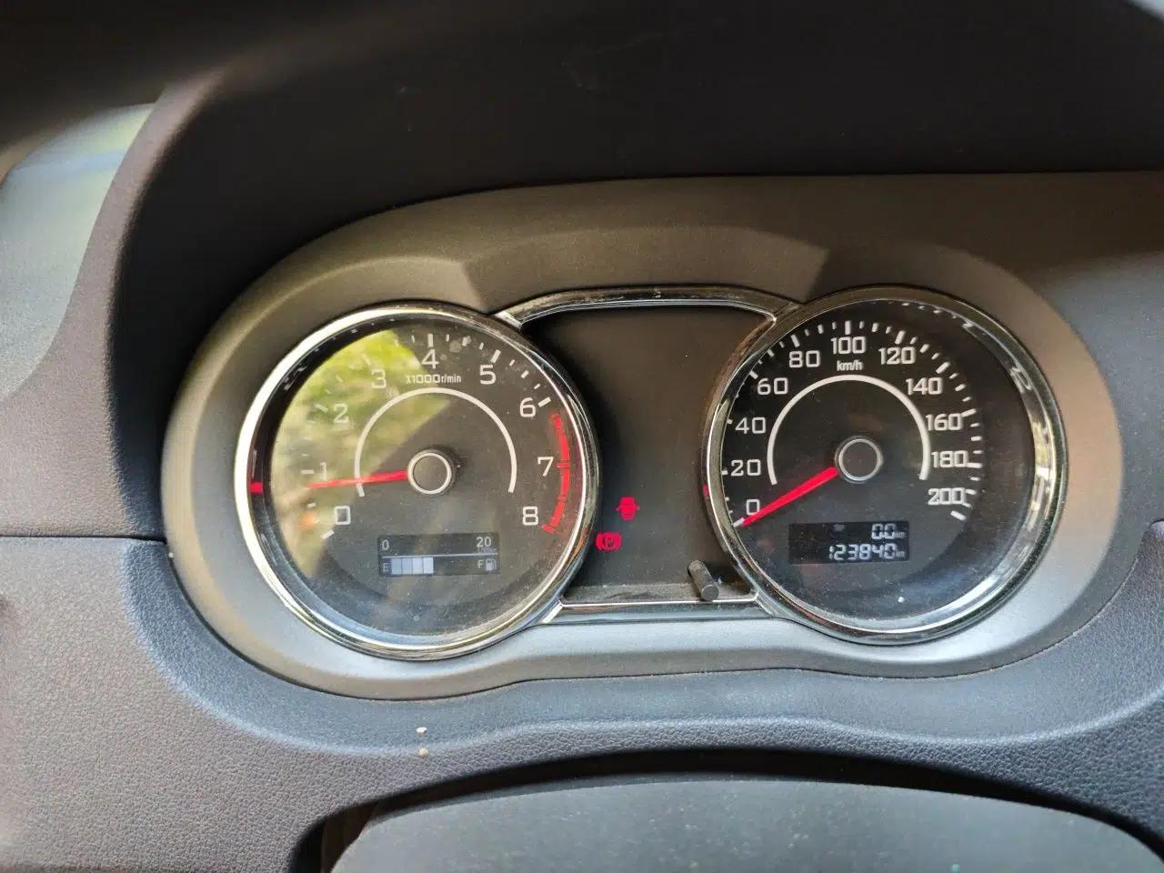 Great Wall C30 2012 1.5L Manual Comfort Edition — миниатюра 11