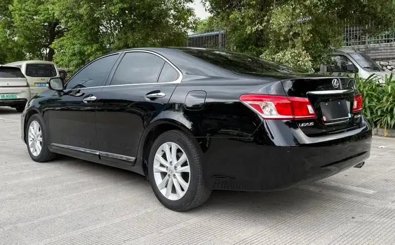 Lexus ES 2010 240 Luxury Edition — миниатюра 4