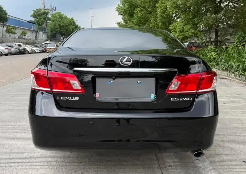 Lexus ES 2010 240 Luxury Edition — миниатюра 5
