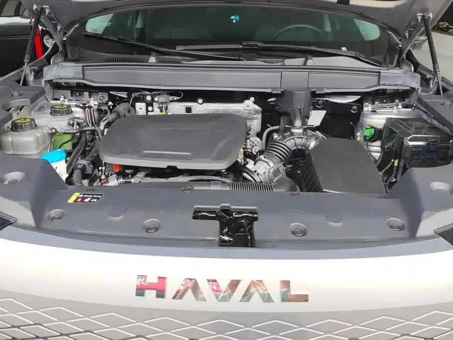 Haval Xiaolong MAX 2023 1.5L Hi4 105 4WD Navigator Edition — миниатюра 10