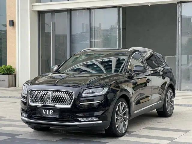 Navigator 2021 2.7T AWD Premium Edition