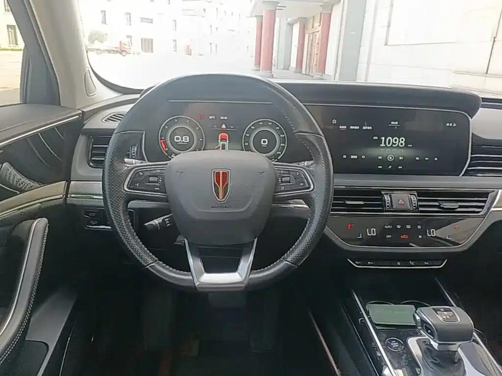 Hongqi HS5 2019 2.0T Intelligent Flagship Edition — миниатюра 11