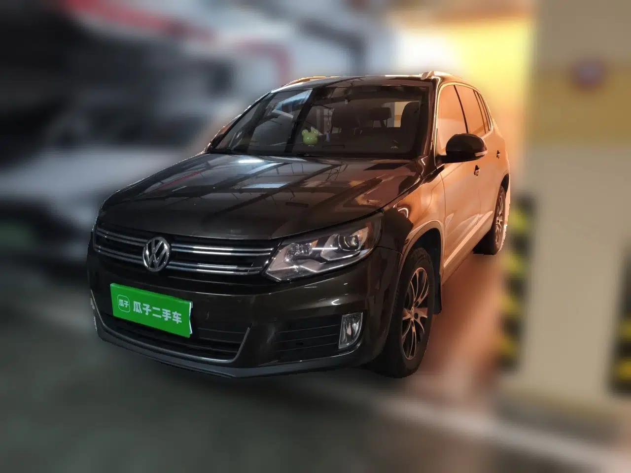 Volkswagen Tiguan 2013 1.8TSI Automatic Two-Wheel Drive Luxury Model — миниатюра 1