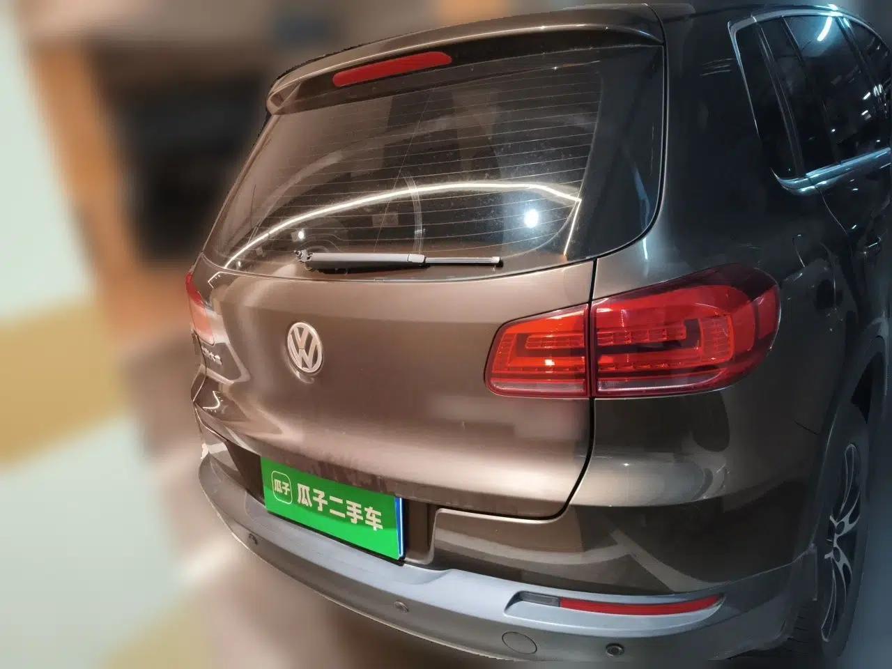 Volkswagen Tiguan 2013 1.8TSI Automatic Two-Wheel Drive Luxury Model — миниатюра 5