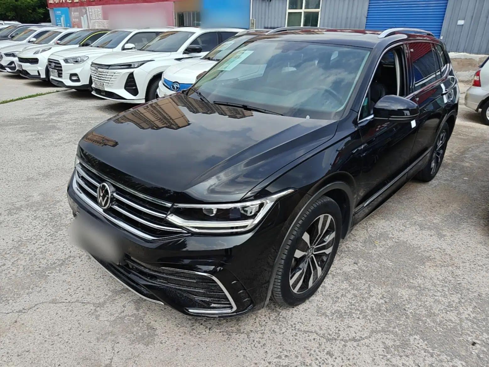 Volkswagen Tiguan L 2022 330TSI Automatic Two-Wheel Drive R-Line Enhanced Edition — миниатюра 1