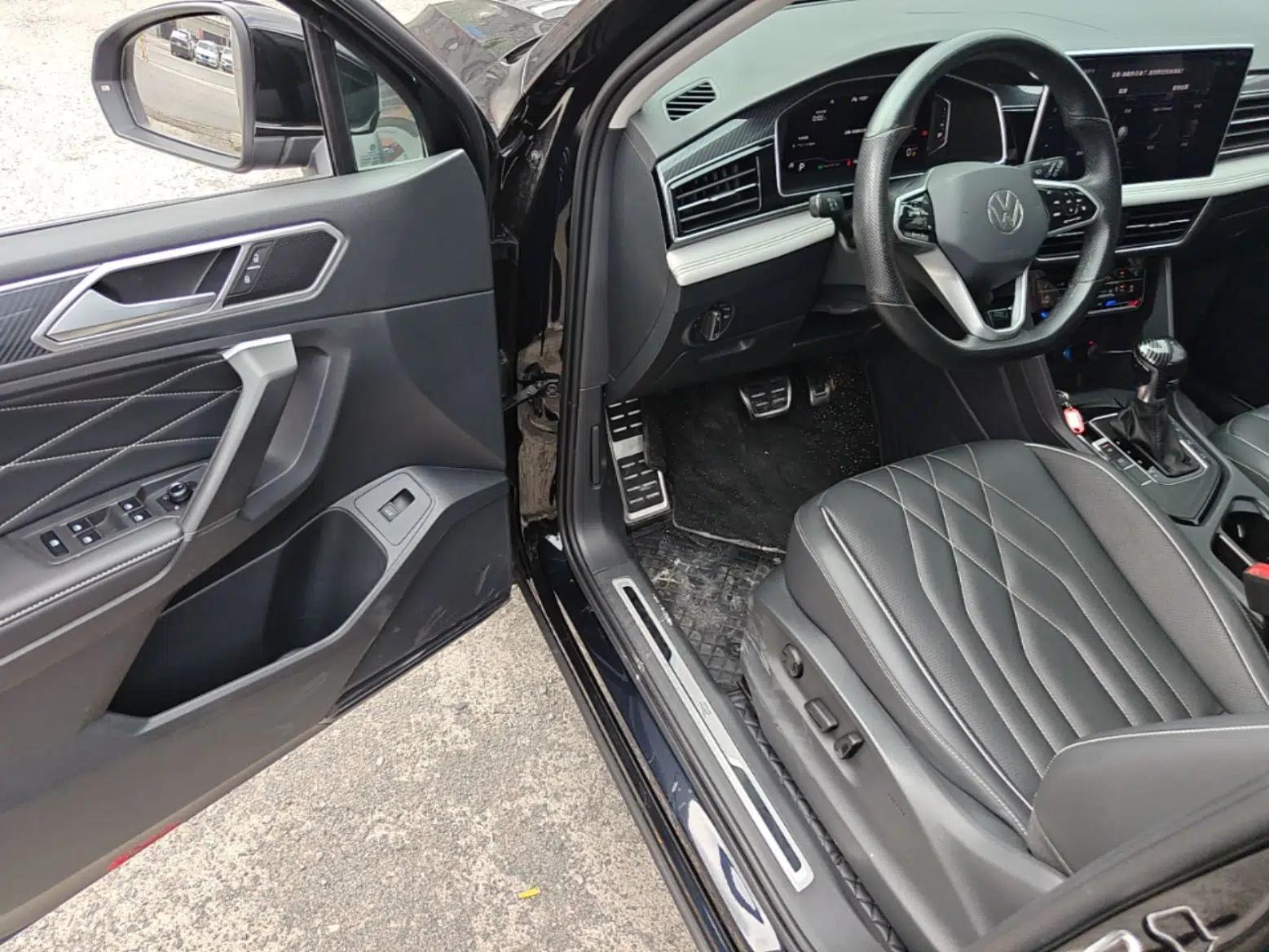 Volkswagen Tiguan L 2022 330TSI Automatic Two-Wheel Drive R-Line Enhanced Edition — миниатюра 18