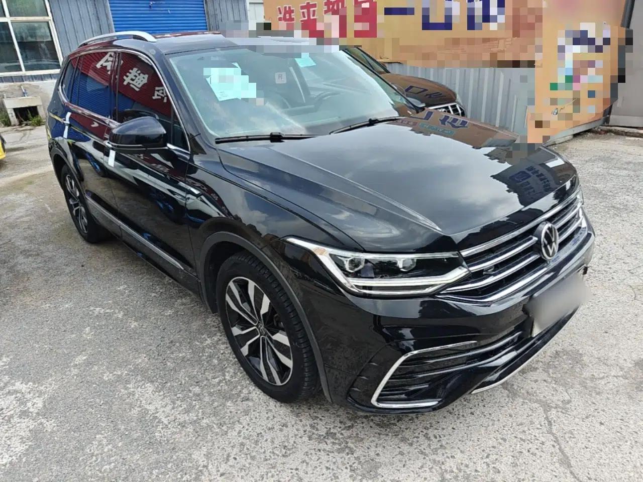 Volkswagen Tiguan L 2022 330TSI Automatic Two-Wheel Drive R-Line Enhanced Edition — миниатюра 3