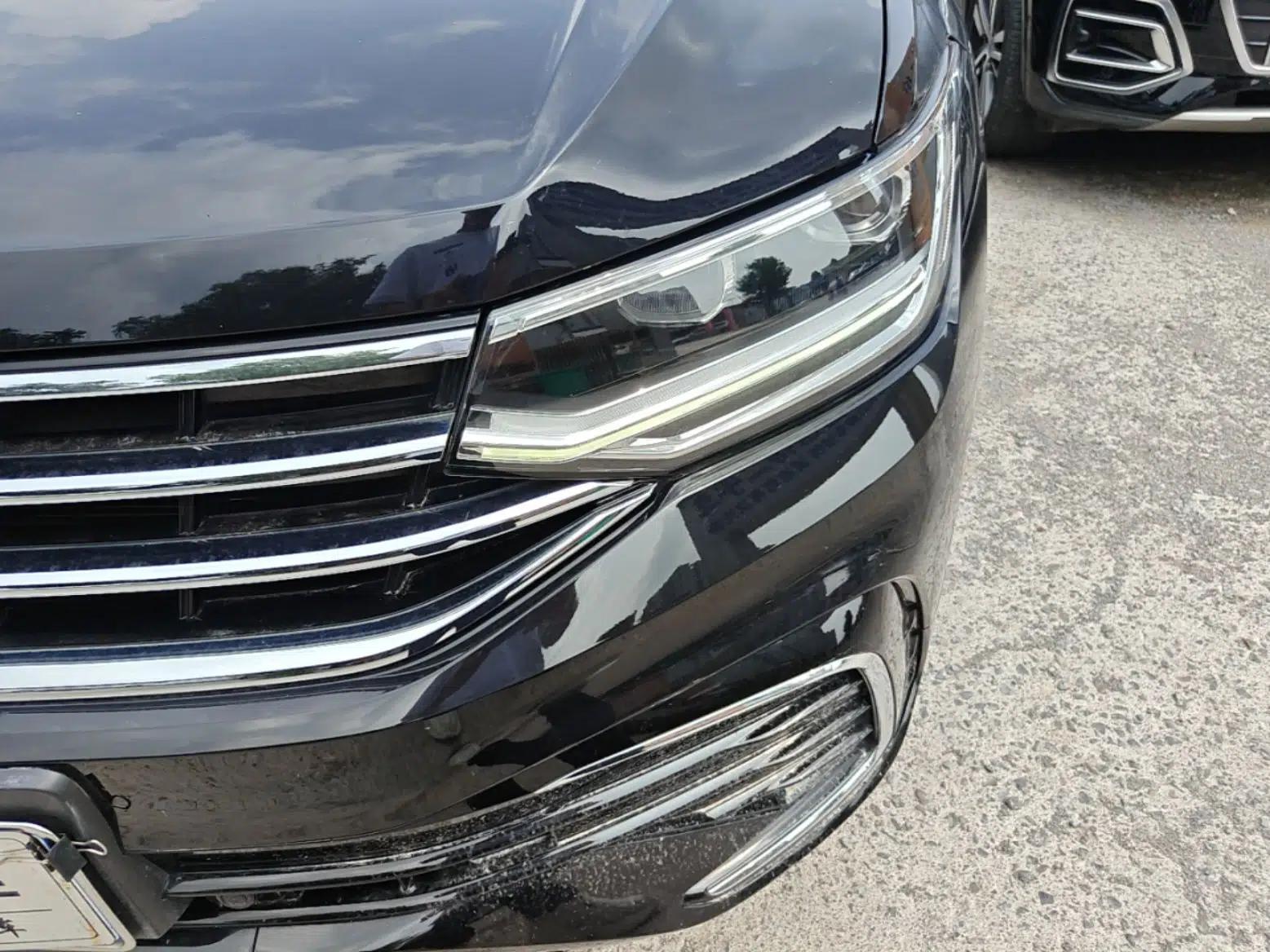 Volkswagen Tiguan L 2022 330TSI Automatic Two-Wheel Drive R-Line Enhanced Edition — миниатюра 8
