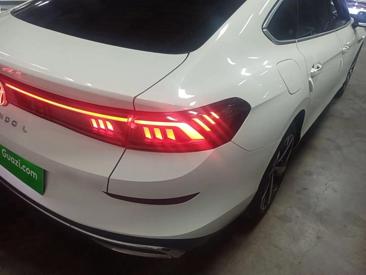 Volkswagen Lamando 2022 Lavida L 280TSI DSG Cool & Spicy Edition — миниатюра 9