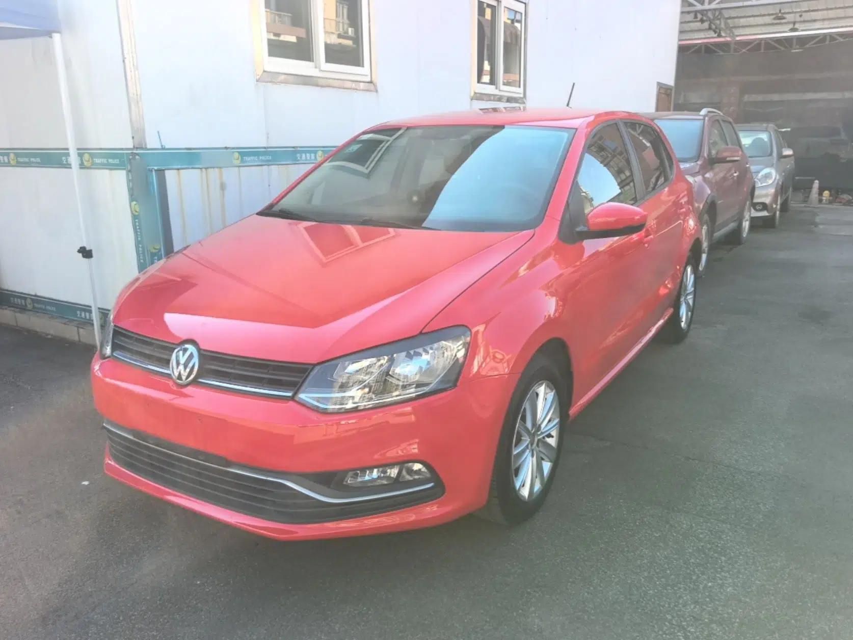 Volkswagen Polo 2014 1.6L Automatic Comfort Edition — миниатюра 1