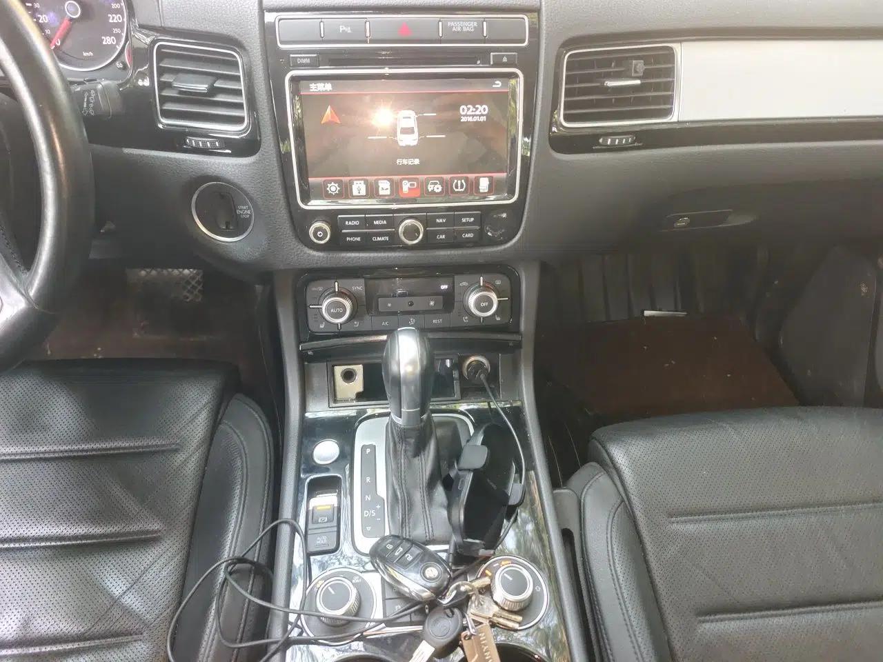 Volkswagen Touareg 2017 3.0 TSI Touareg Model — миниатюра 13