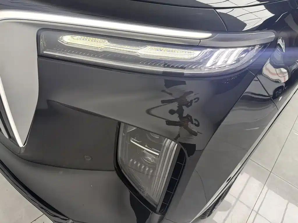 Hongqi E-HS9 2022 Model 660km Flagship Edition (Four Seats) — миниатюра 5