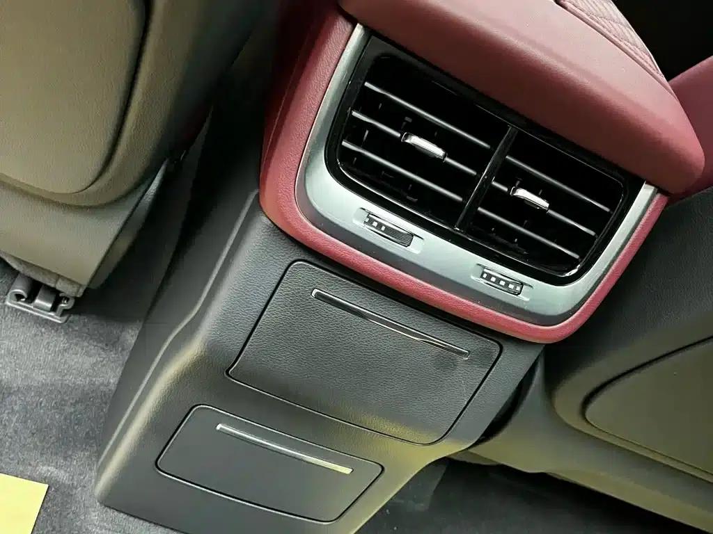 Hongqi E-HS9 2022 Model 660km Flagship Edition (Four Seats) — миниатюра 11