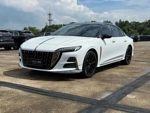 Hongqi H6 2023 2.0T Premium Edition