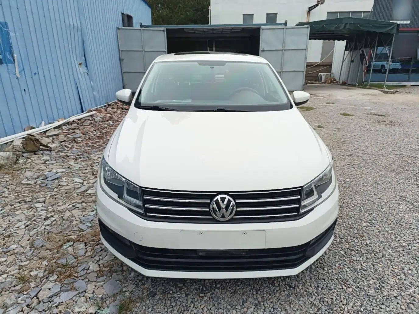Volkswagen Santana 2015 Haval H6 1.6L Automatic Comfort Model — миниатюра 2