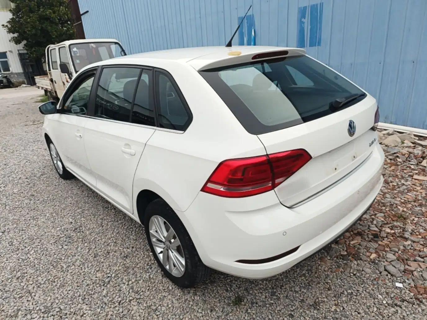 Volkswagen Santana 2015 Haval H6 1.6L Automatic Comfort Model — миниатюра 4