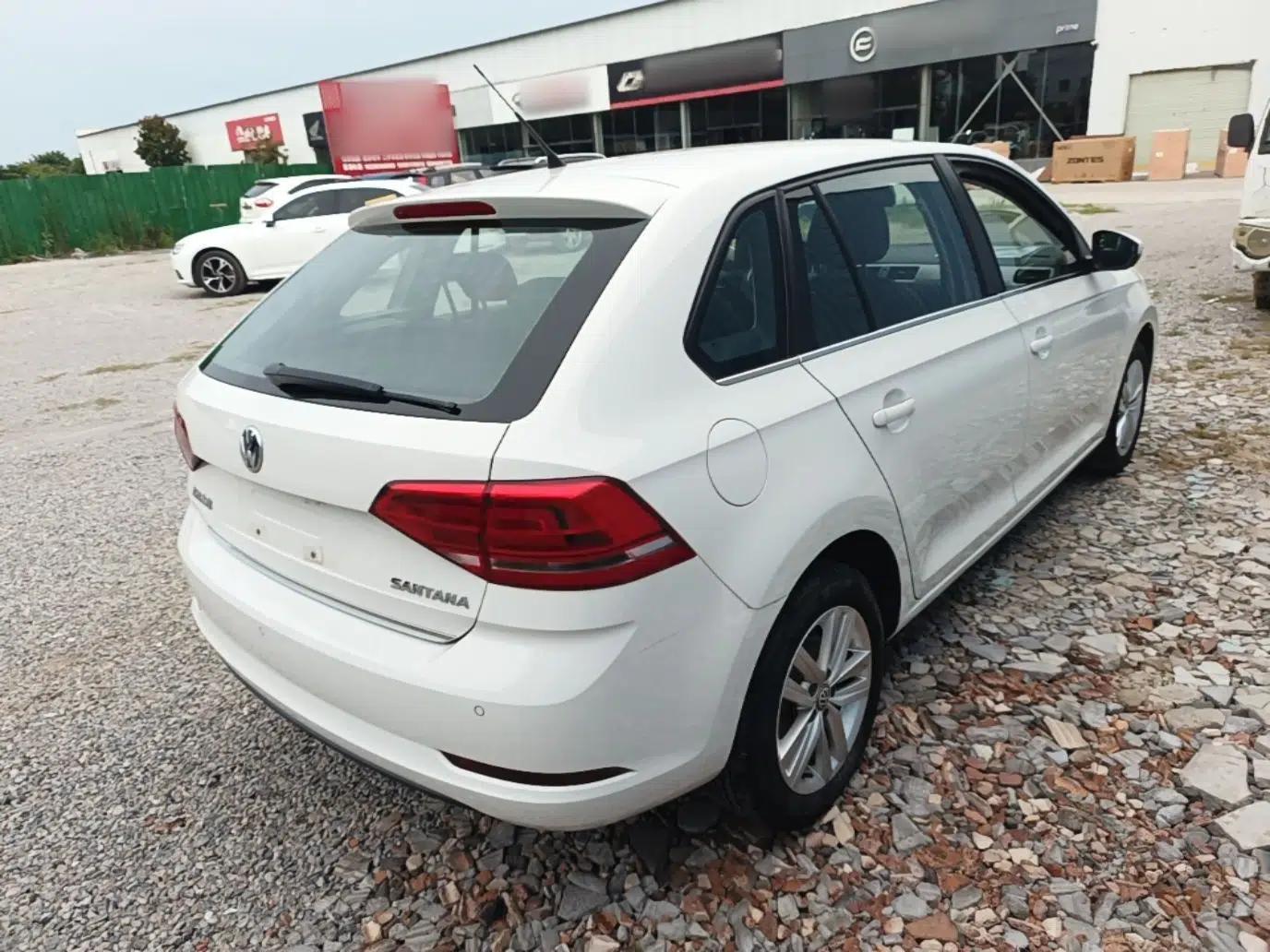 Volkswagen Santana 2015 Haval H6 1.6L Automatic Comfort Model — миниатюра 6