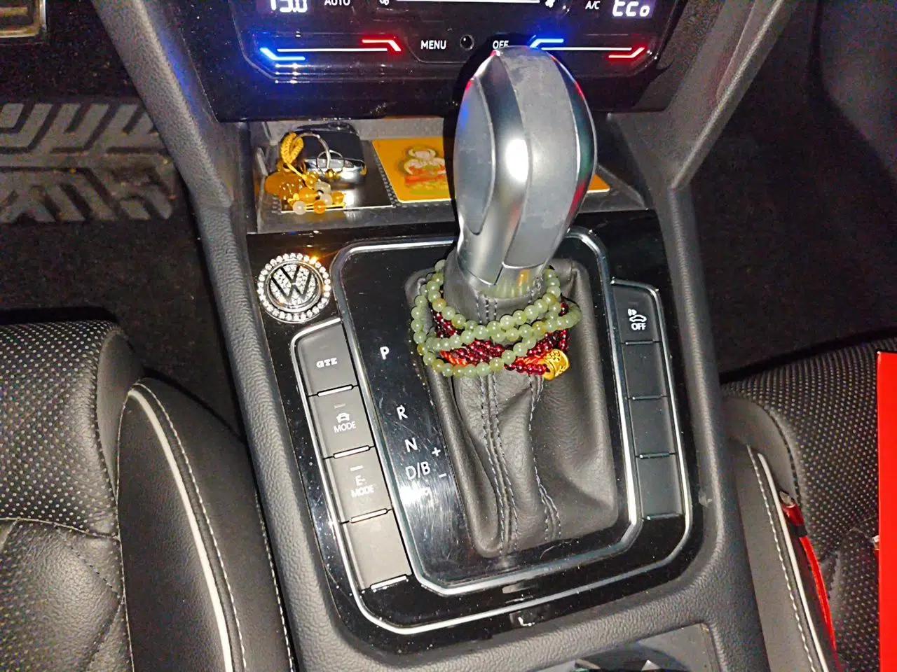 Volkswagen Magotan GTE Plug-in Hybrid 2020 GTE Prestige Model — миниатюра 14