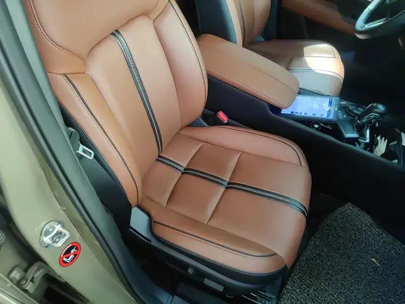 Mazda CX-50 2023 2.5L Automatic Premium Edition — миниатюра 11