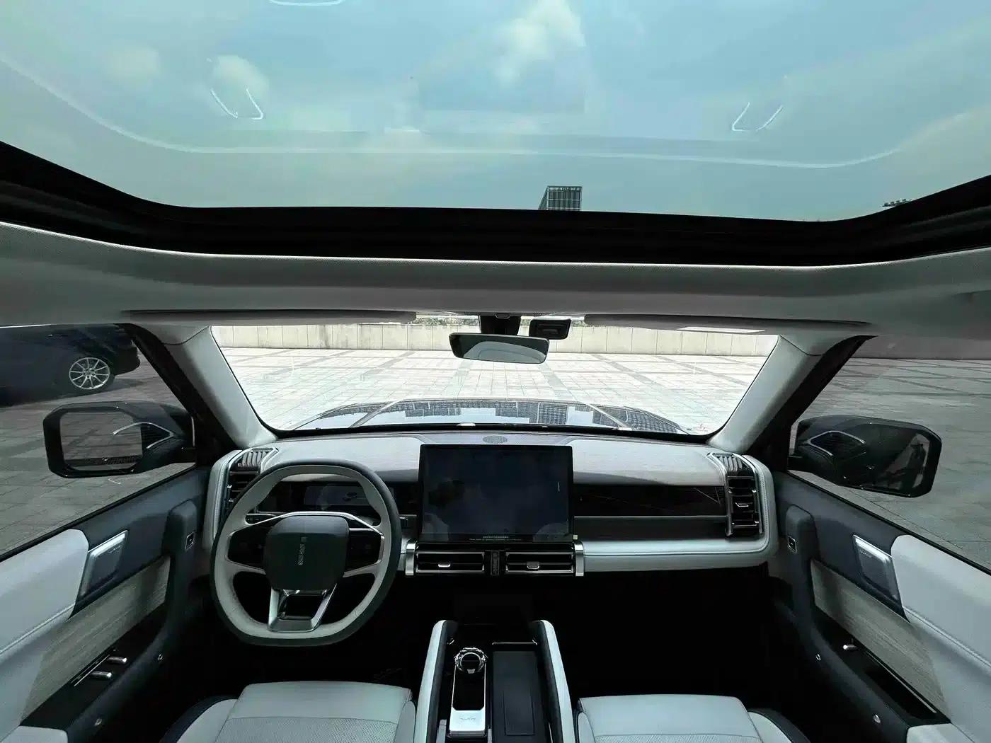 iCAR 03 2024 Model 472km Four-Wheel Drive Long Range Version — миниатюра 12