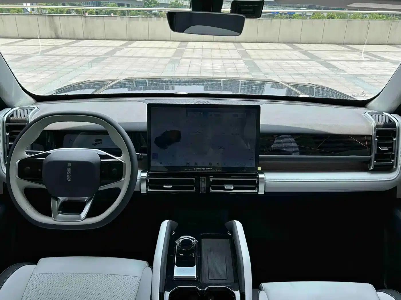 iCAR 03 2024 Model 472km Four-Wheel Drive Long Range Version — миниатюра 13