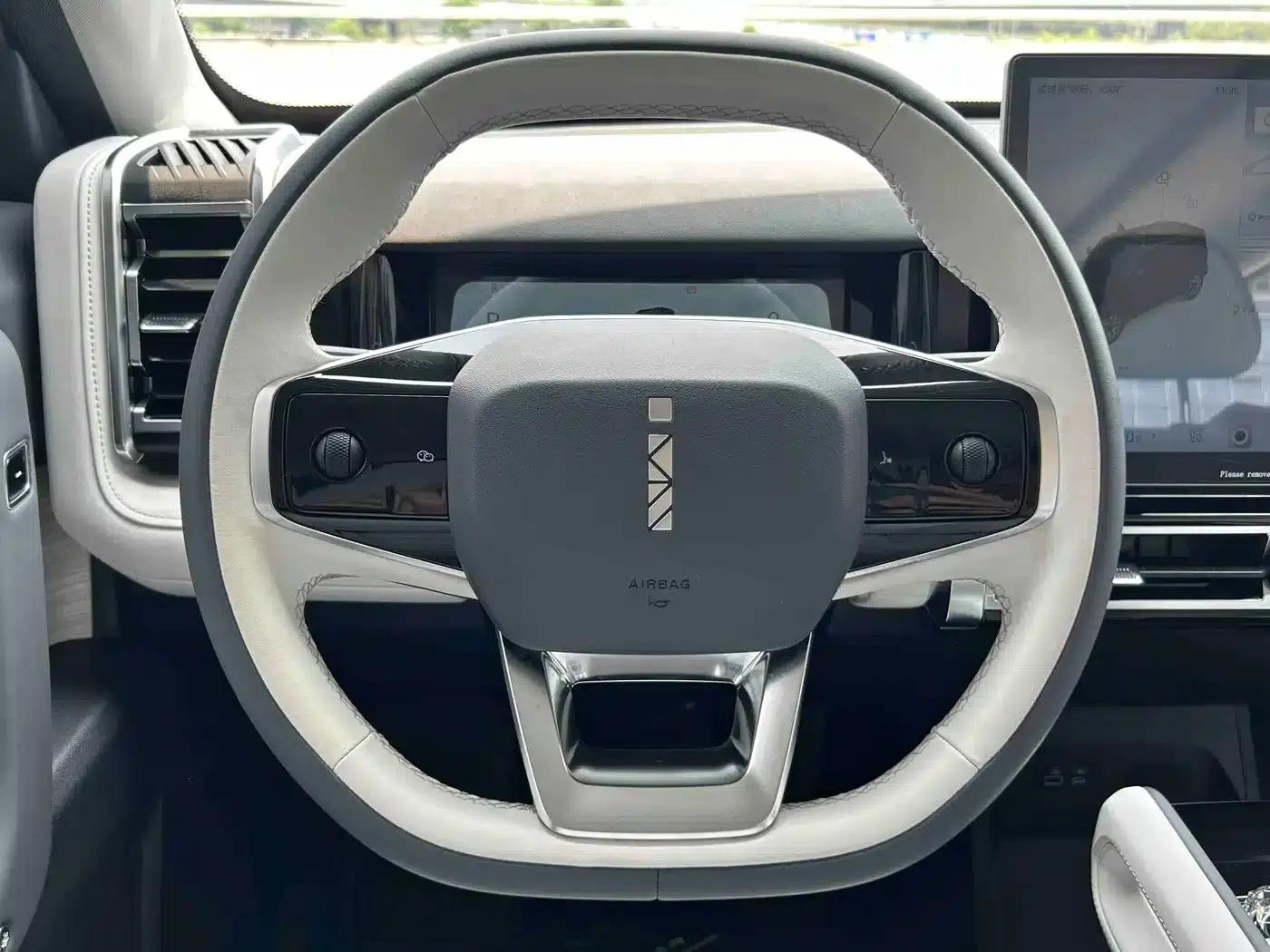 iCAR 03 2024 Model 472km Four-Wheel Drive Long Range Version — миниатюра 15