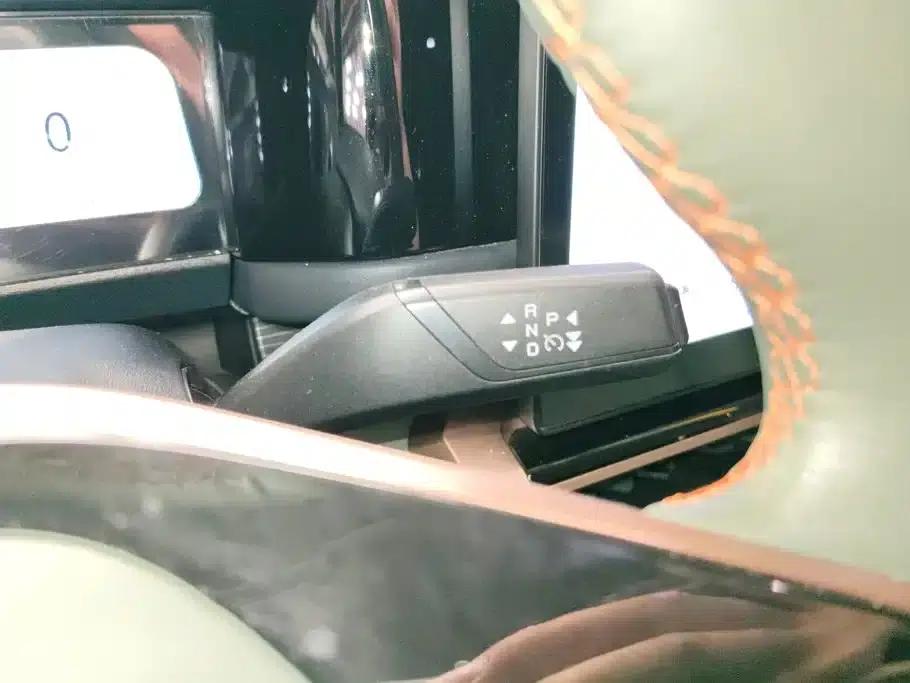 iCAR 03 2024 Model 472km AWD Long Range Smart Edition — миниатюра 15