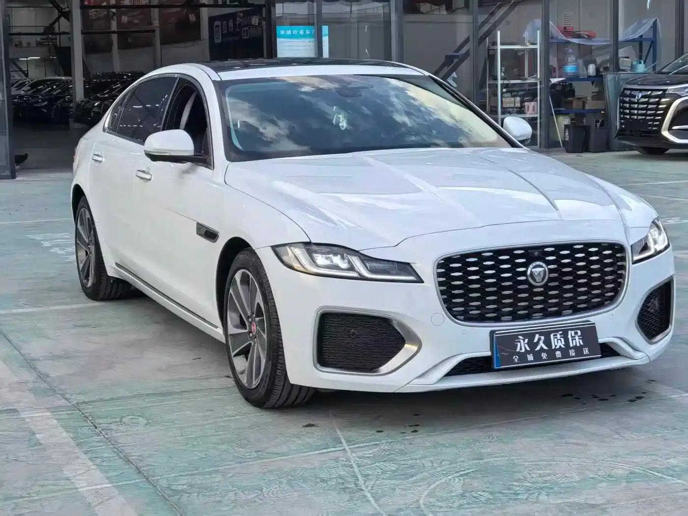 2021 Jaguar XFL 2.0T P200 2WD Elite Luxury Edition — миниатюра 3