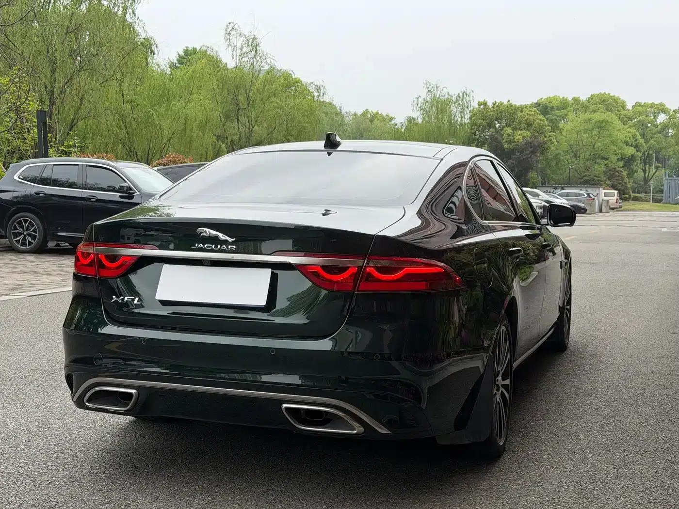 2022 Jaguar XFL 2.0T P250 2WD Luxury Edition — миниатюра 14