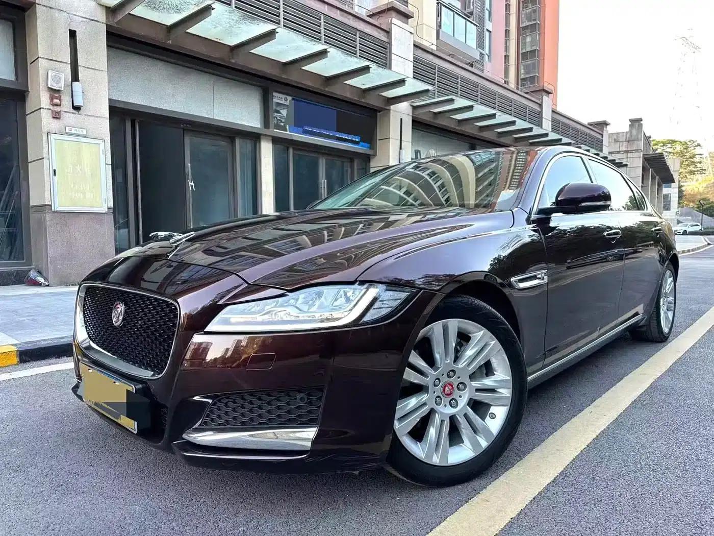 2018 Jaguar XFL 2.0T 250PS Luxury Edition — миниатюра 1