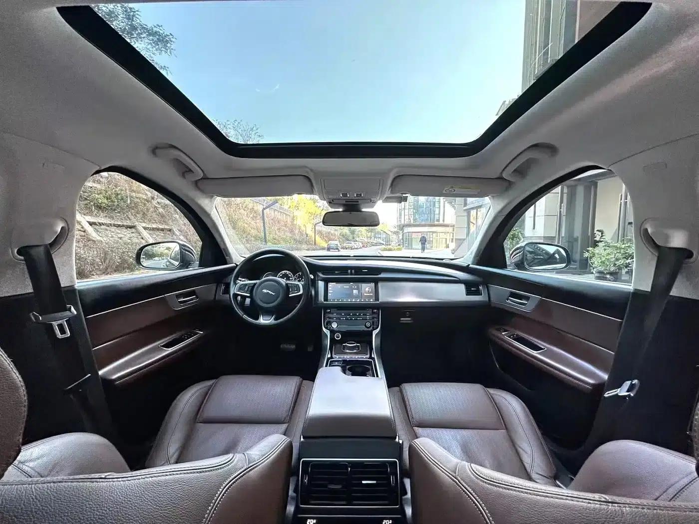 2018 Jaguar XFL 2.0T 250PS Luxury Edition — миниатюра 11
