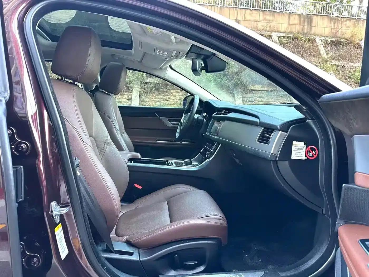 2018 Jaguar XFL 2.0T 250PS Luxury Edition — миниатюра 8