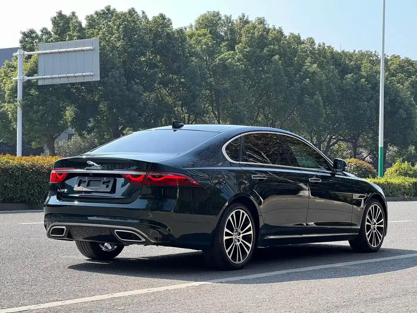 2022 Jaguar XFL 2.0T P250 2WD Luxury Edition — миниатюра 17