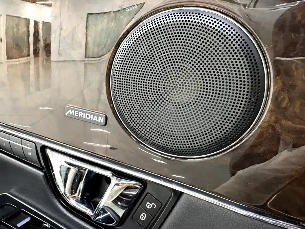 2014 Jaguar XJL 3.0 SC AWD Luxury Business Edition — миниатюра 21