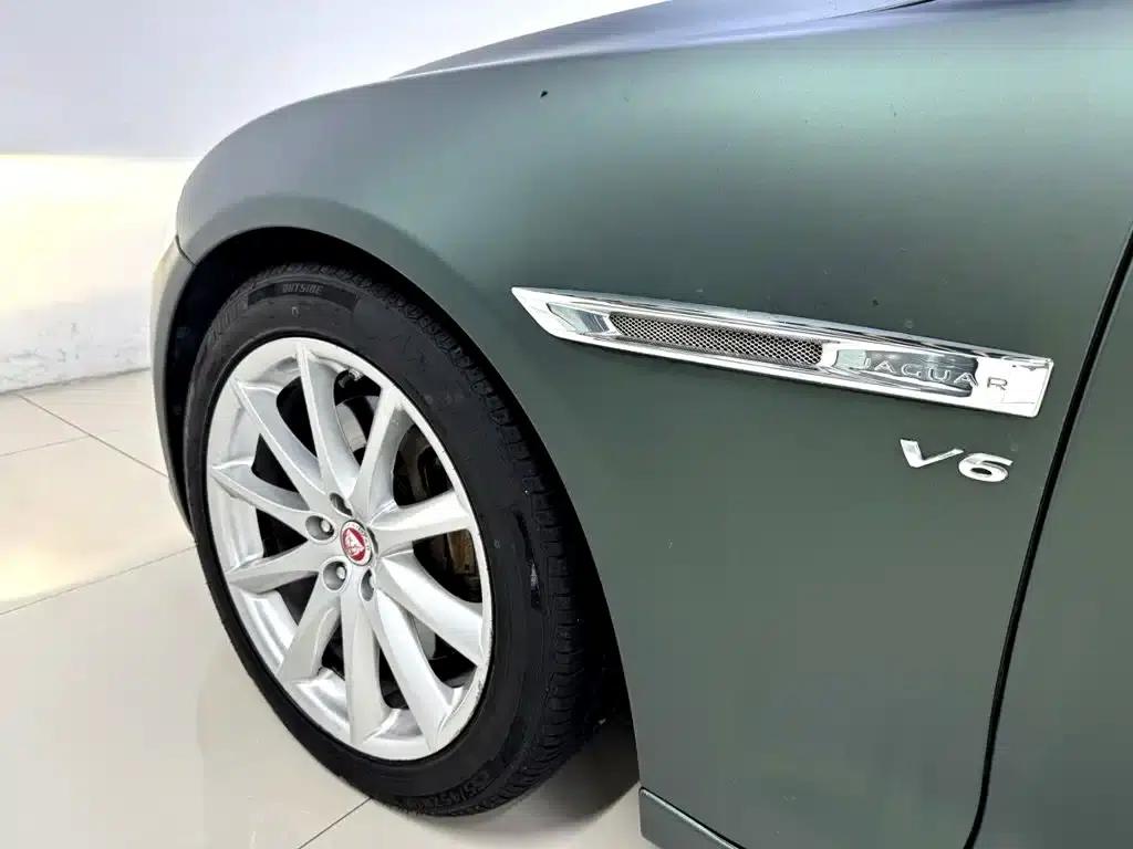2014 Jaguar XJL 3.0 SC AWD Luxury Business Edition — миниатюра 9