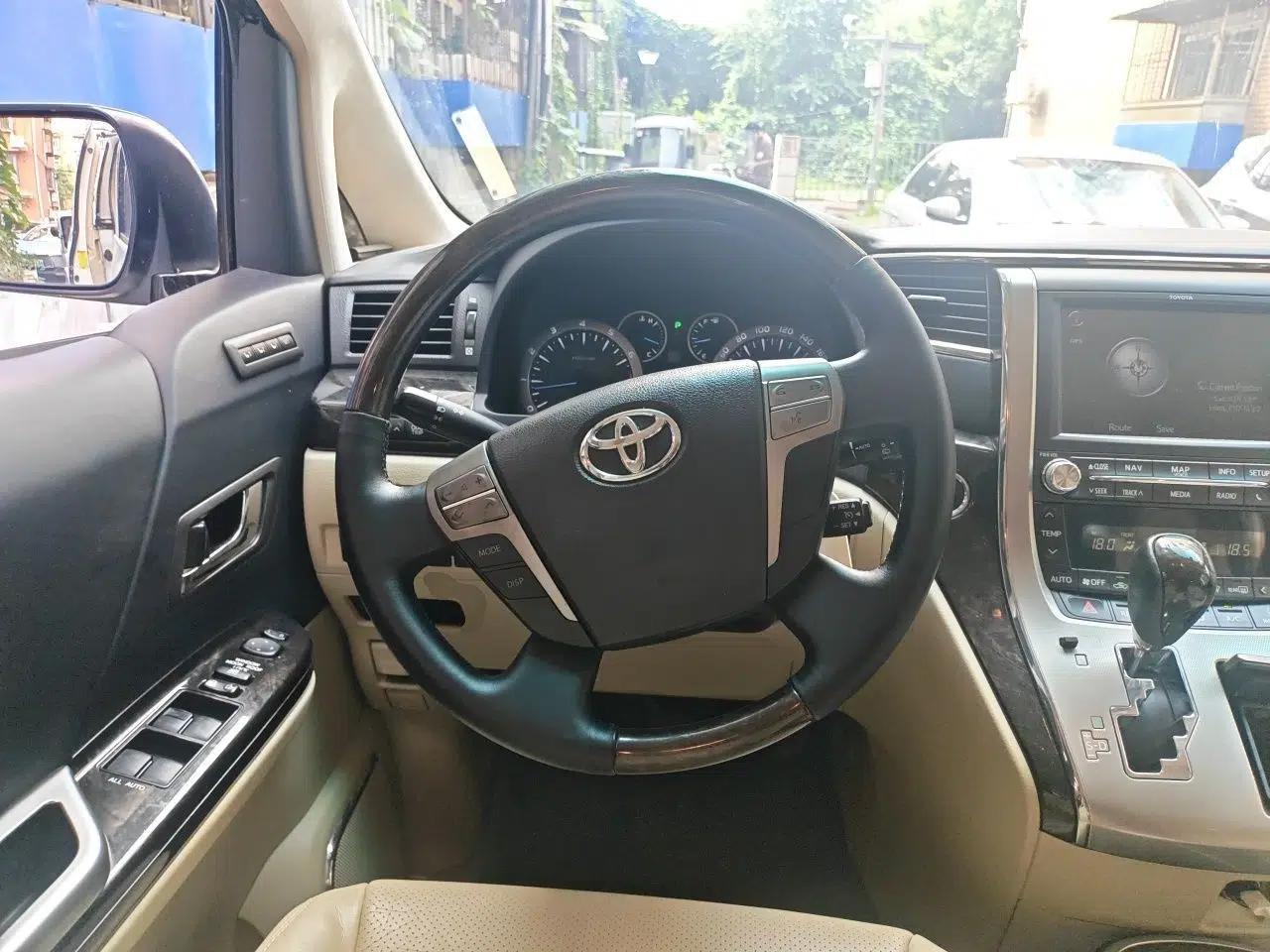 Toyota Alphard 2014 Toyota Alphard 3.5L Gasoline, Seven-Seater, Automatic, with Panoramic Sunroof – Parallel Import — миниатюра 10