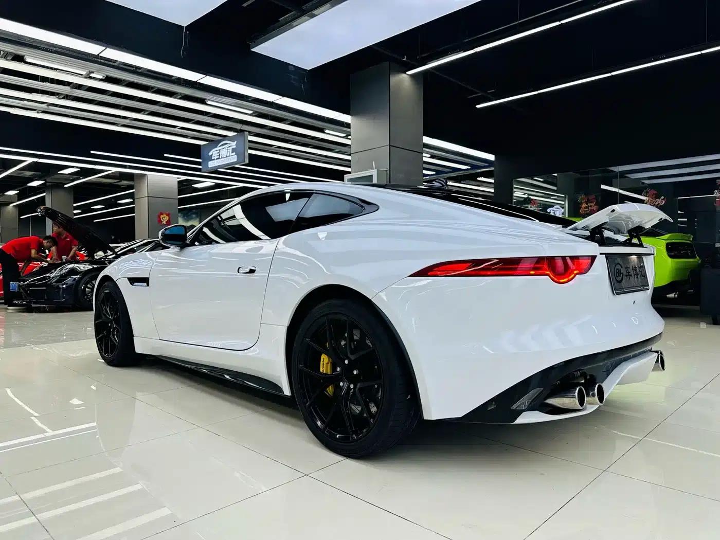 Jaguar F-TYPE 2016 3.0 SC Hardtop — миниатюра 4