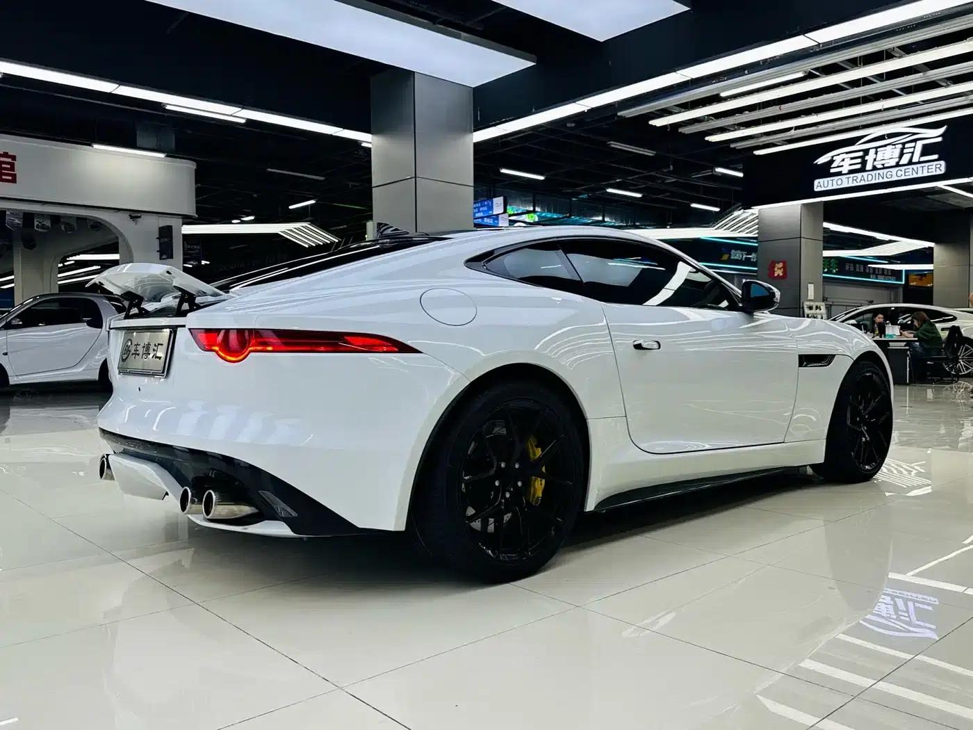 Jaguar F-TYPE 2016 3.0 SC Hardtop — миниатюра 6