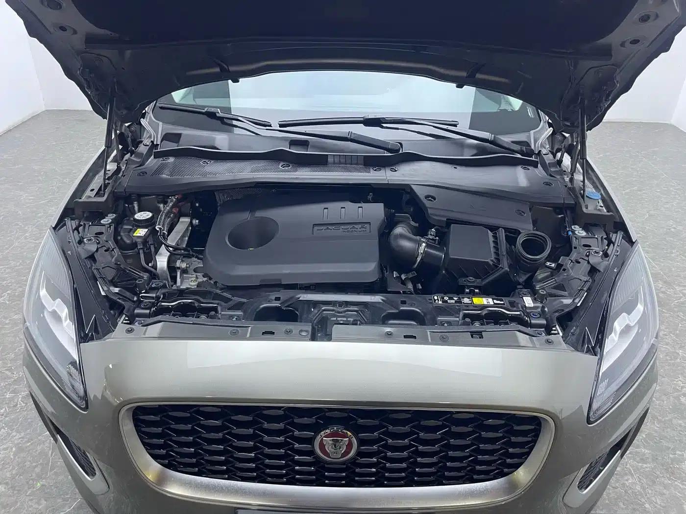 2024 Jaguar E-PACE R-DYNAMIC — миниатюра 19