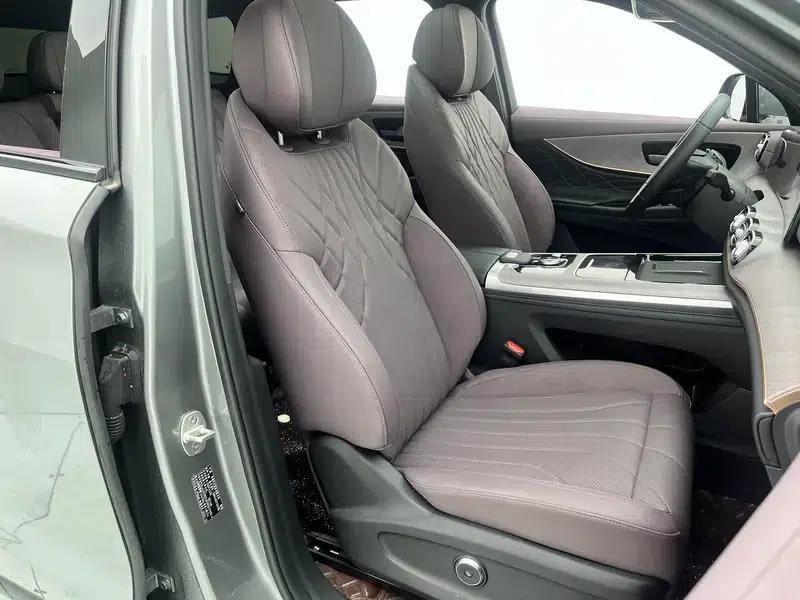 Chery Tiggo 9 2025 2.0T AT AWD Premium Edition — миниатюра 22