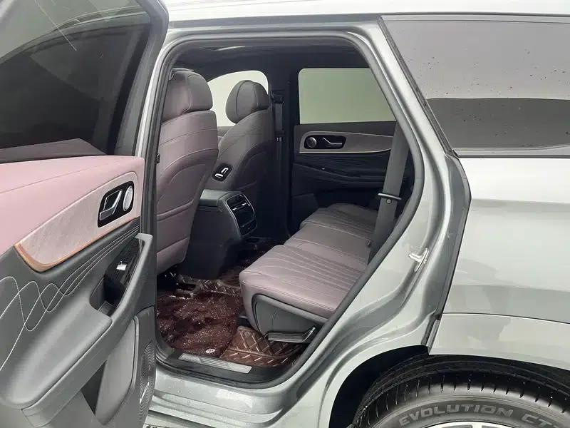 Chery Tiggo 9 2025 2.0T AT AWD Premium Edition — миниатюра 23