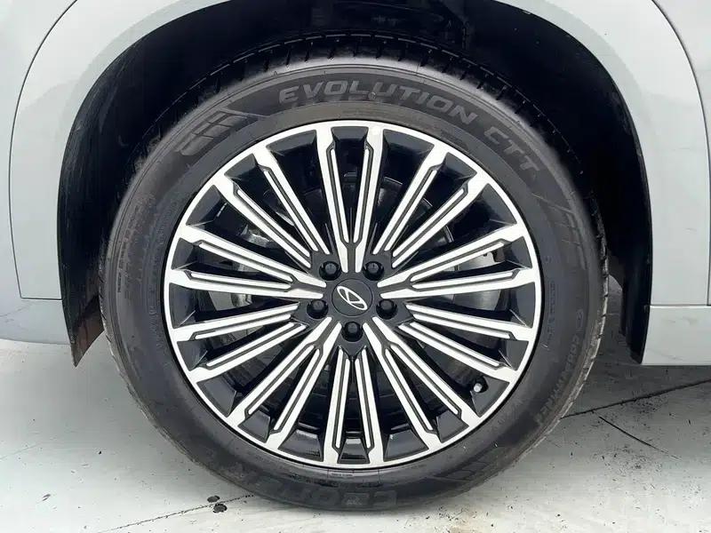 Chery Tiggo 9 2025 2.0T AT AWD Premium Edition — миниатюра 9