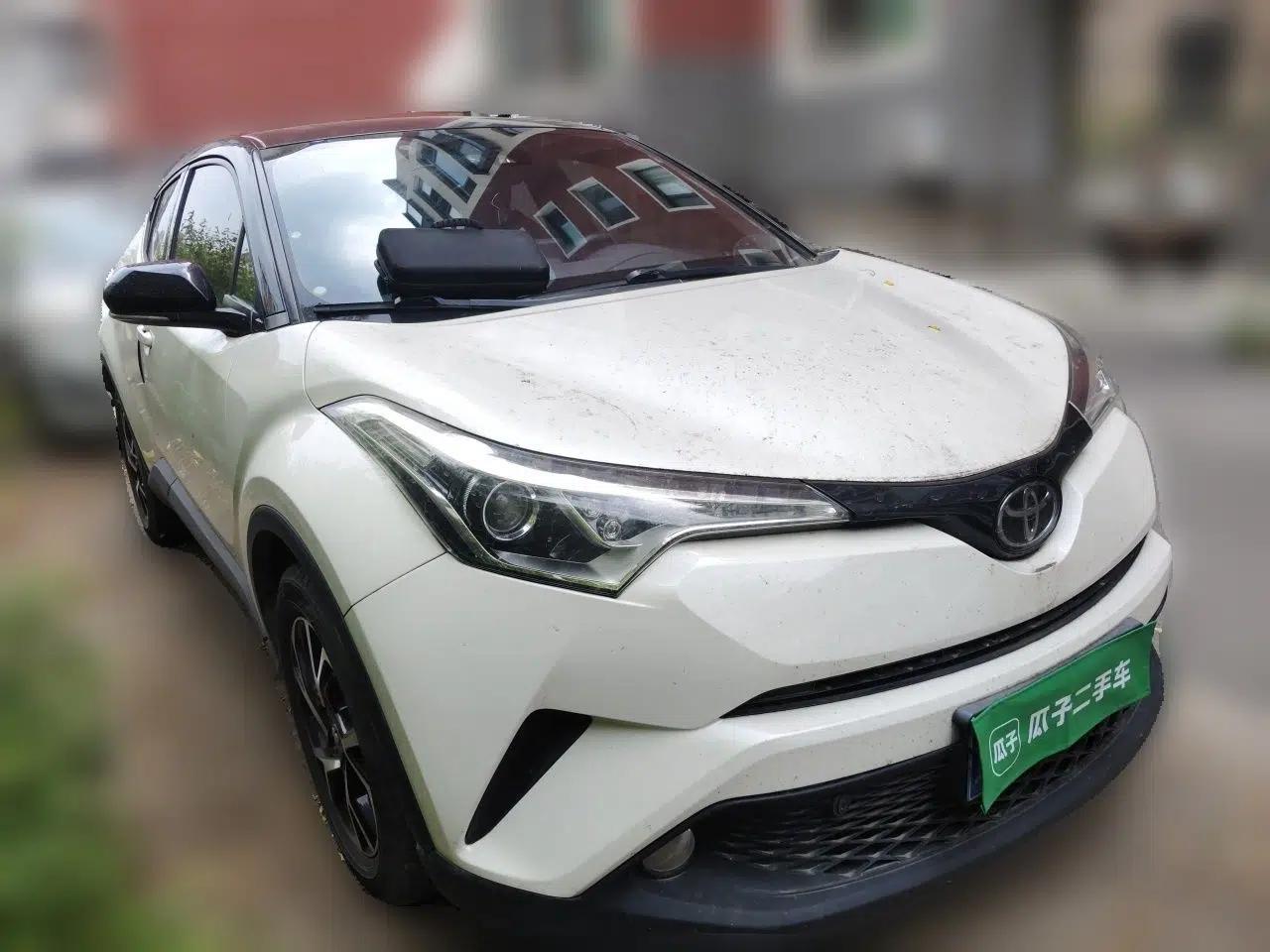 Toyota C-HR 2020 2.0L Leading Edition — миниатюра 3