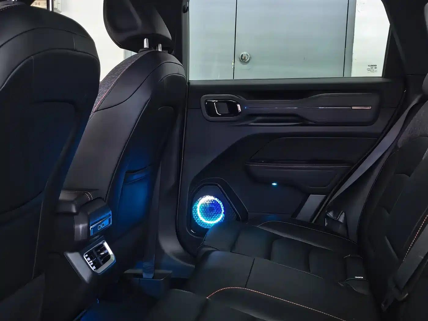 Geely Cowboy 2025 1.5TD Wild Edition — миниатюра 4