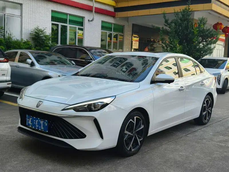 Roewe i5 2023 1.5L CVT Premium Edition — миниатюра 1
