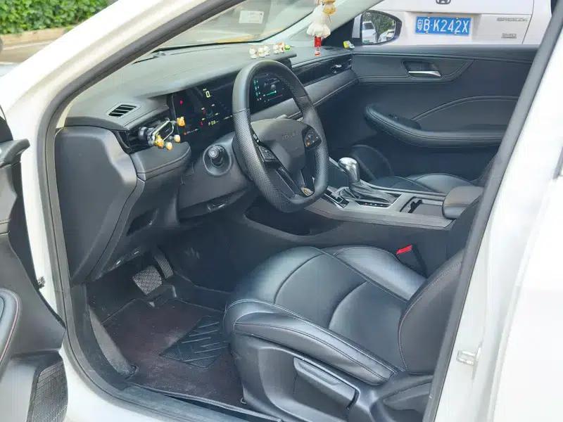 Roewe i5 2023 1.5L CVT Premium Edition — миниатюра 14