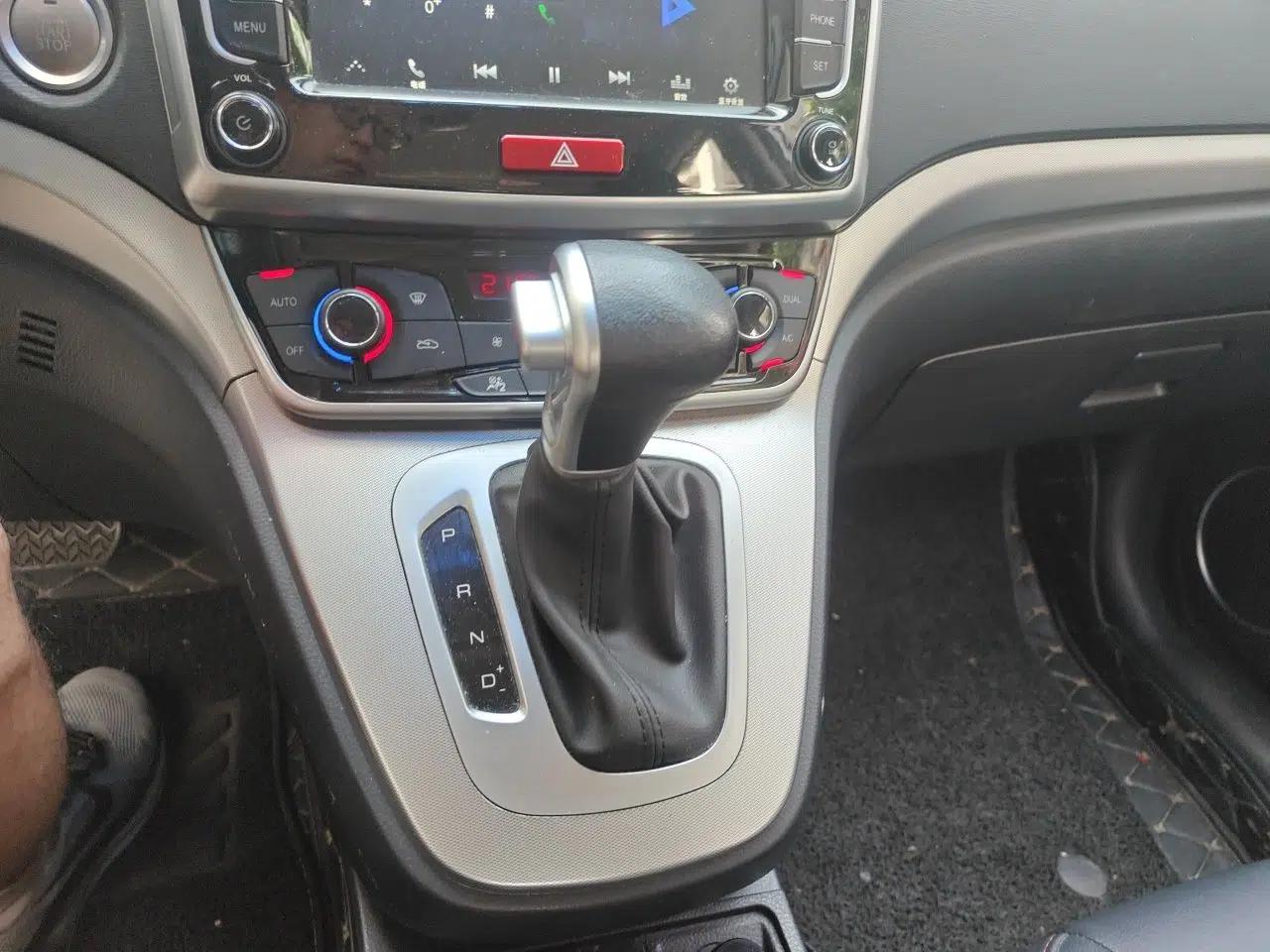 Haval M6 2019 1.5T DCT Two-Wheel Drive Value Edition China VI Standard — миниатюра 13